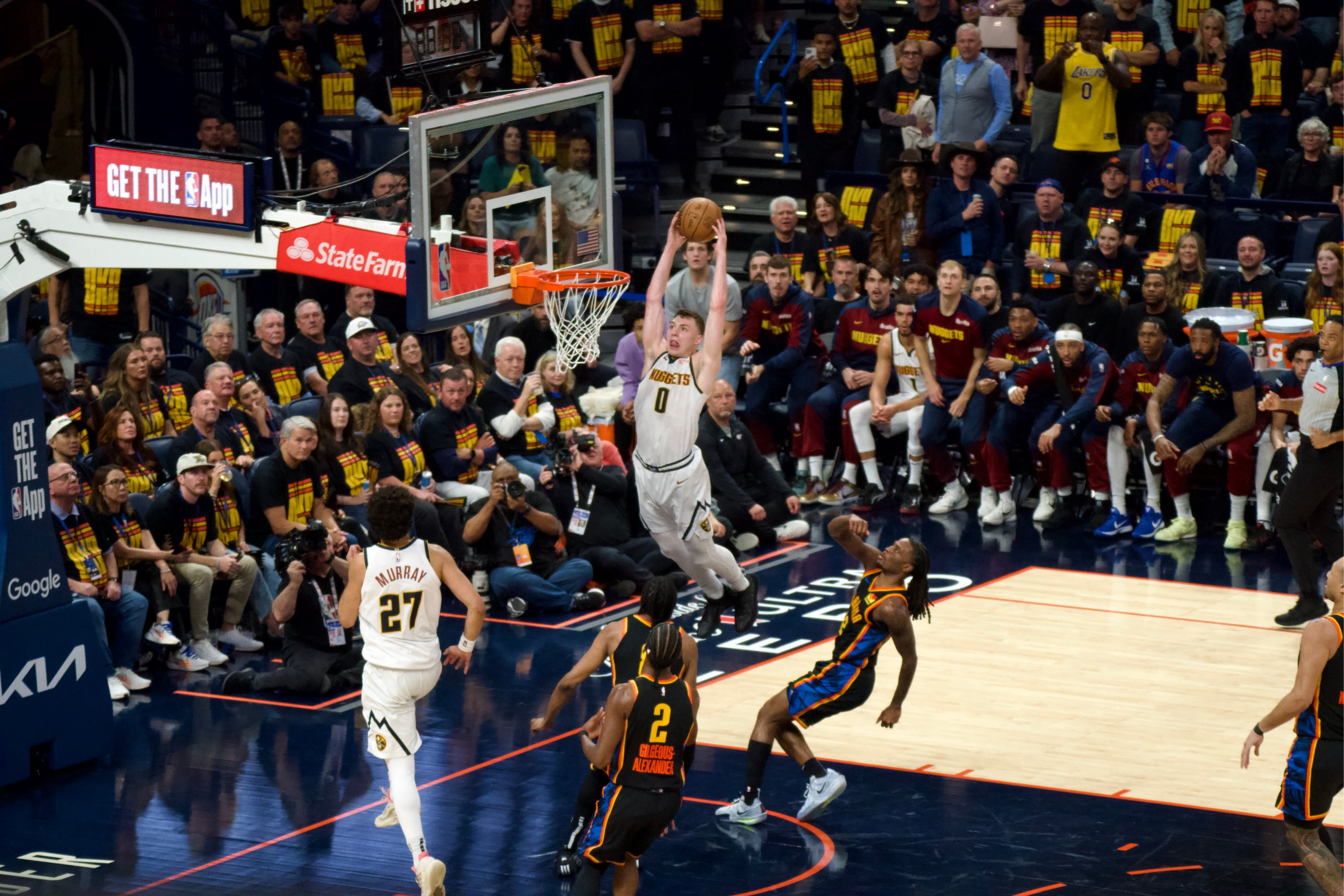 爵士翻盘骑士，麦科勒姆统治全场